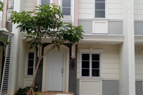 RUMAH VANYA PARK